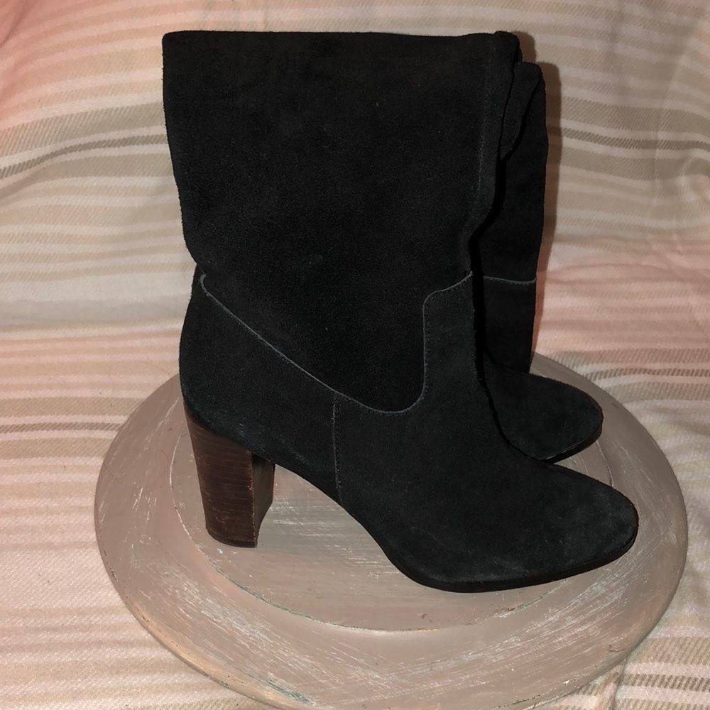 Lord & Taylor Black Suede Heeled Boots